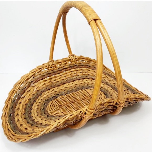 Vintage Boho Woven Foraging Flower harvest Basket